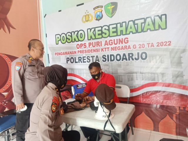 Polresta Sidoarjo Sediakan Posko Kesehatan Ops Puri Agung di Purabaya