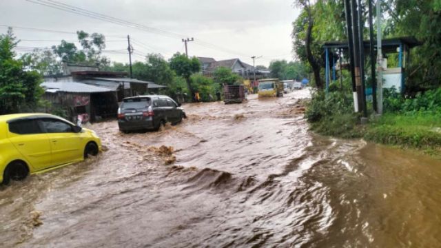 Banjir Landa Kecamatan Tarokan