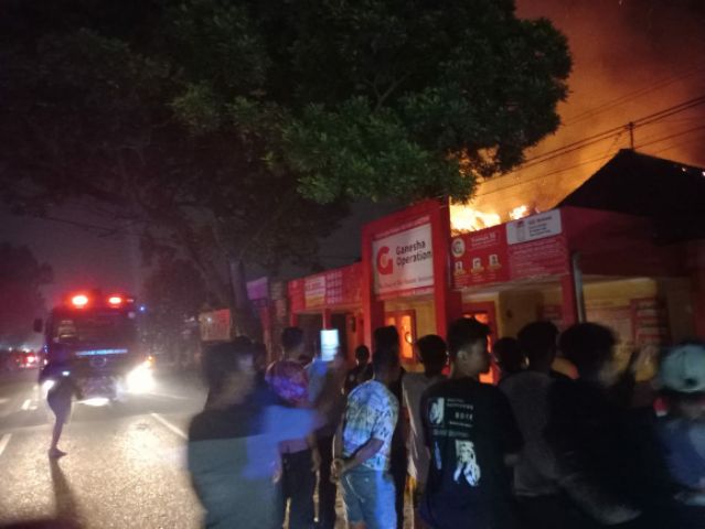 Korsleting AC, Bimbel Ganesha Operation Ngunut Terbakar