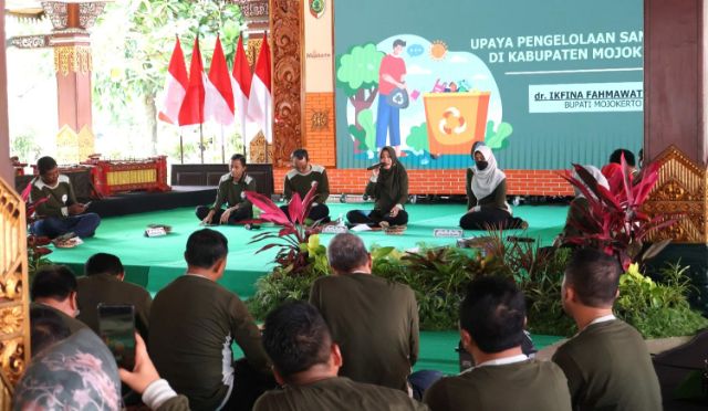 Peringati HPSN 2023, Bupati Mojokerto Ajak Peran Aktif Warga Kelola Sampah