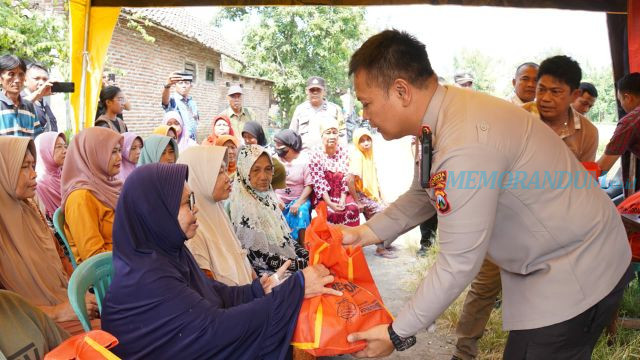 Polresta Sidoarjo Adakan Baksos Hari Bhayangkara