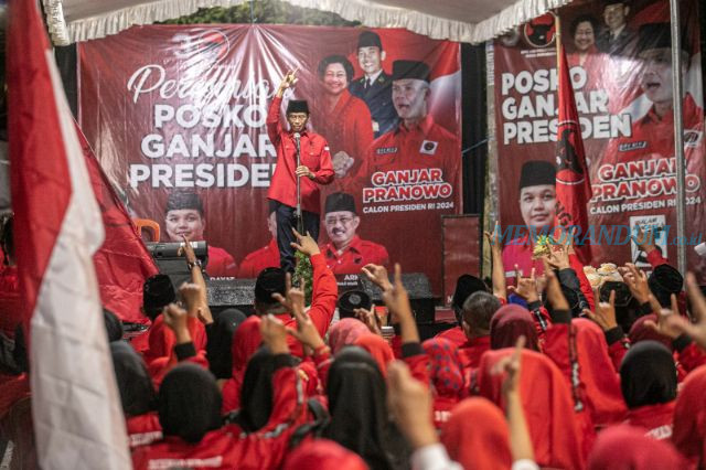 Resmikan Posko Ganjar Presiden, PDI-P Surabaya: Tempat Warga Curhat Pembangunan