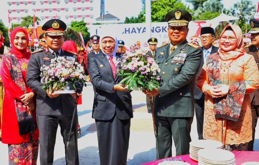 HUT Bhayangkara ke-77, Gubernur Jatim Tekankan Kolaborasi Ciptakan Pemilu Damai