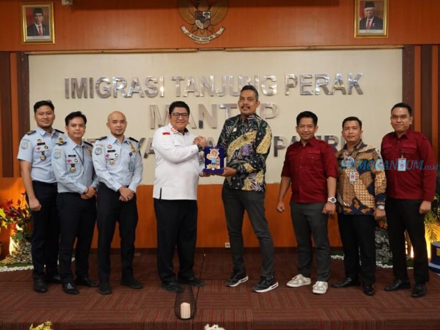 Kantor Imigrasi Sampit Salut Perubahan dan Inovasi Kanim Tanjung Perak