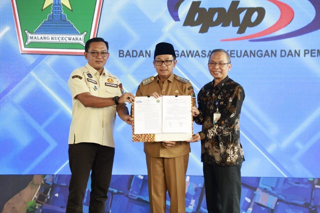 Launching SPPT PBB 2023, Wali Kota Sutiaji Ajak Masyarakat Sadar Pajak