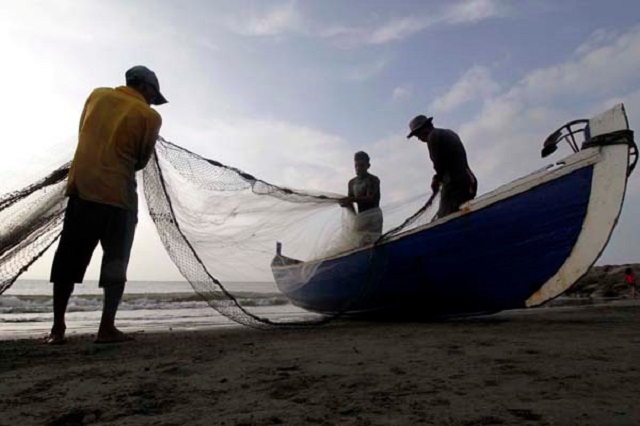 Ribuan Nelayan Terima Dokumen Kepemilikan Perahu