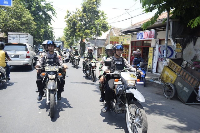 Patroli Gabungan Polri-TNI