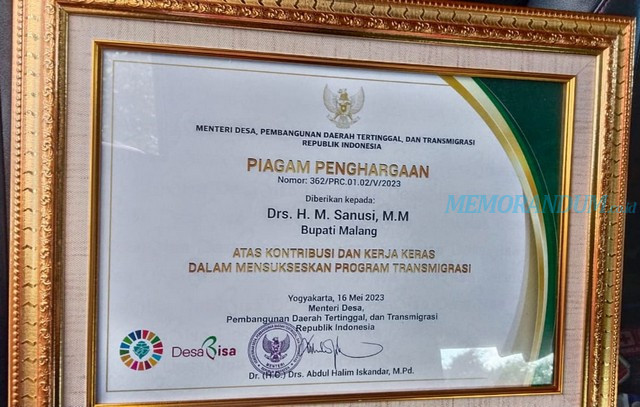 Dukung Transmigrasi, Kabupaten Malang Terima Penghargaan Mendes PDTT