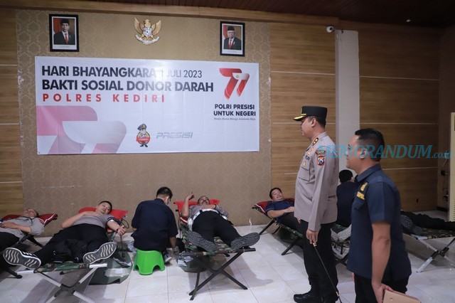 Polres Kediri Gelar Aksi Donor Darah Peringati HUT Bhayangkara ke-77