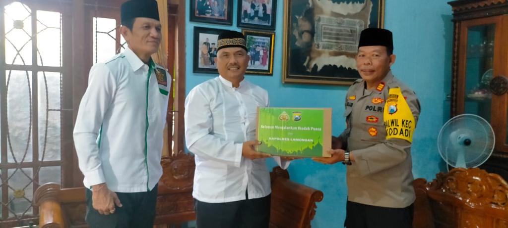 Perkokoh Sinergitas, Polres Lamongan Gencar Silaturahmi Tokoh Agama