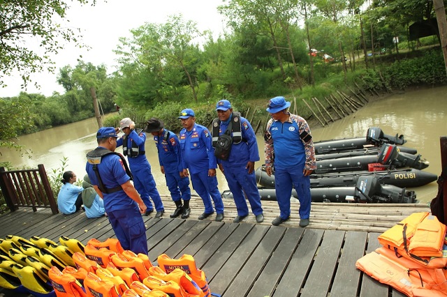 Ditpolair Polda Jatim Siagakan Personel di Daerah Rawan Banjir