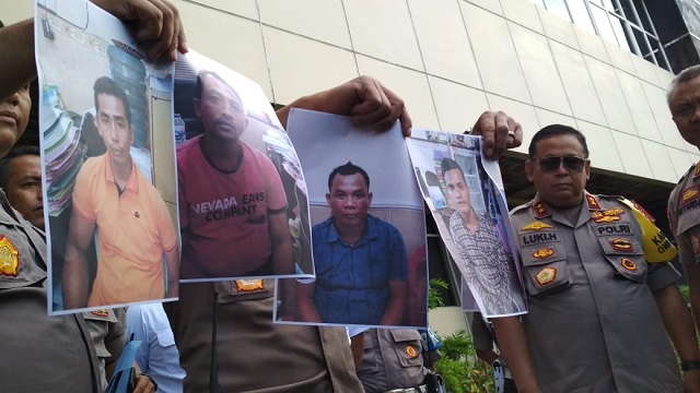 Penembakan Saksi dan Membawa Kabur Kotak Suara di Sampang