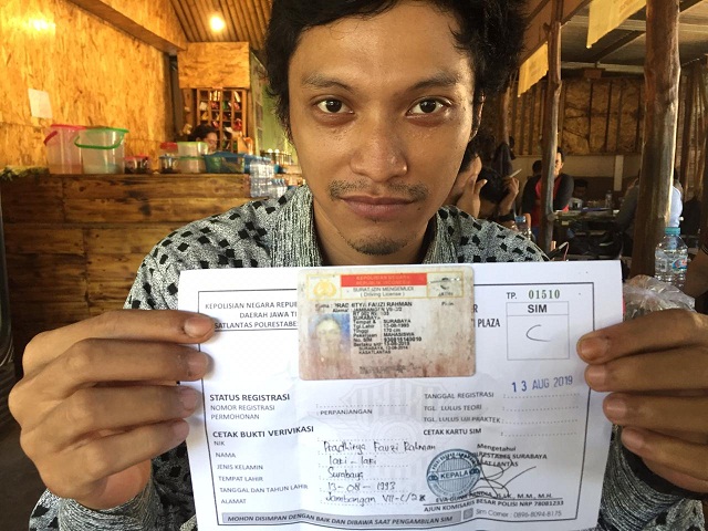 Satlantas Polrestabes Surabaya Kehabisan Blanko SIM