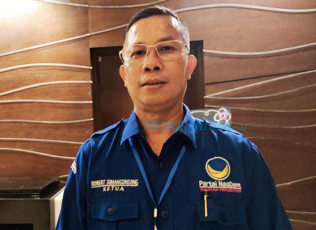 Robert Simangunsong Mundur Sebagai Ketua DPD NasDem Surabaya