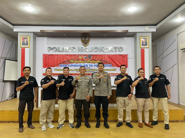 Kontrol Kesiapan Alat Komunikasi, TIK Polda Jatim Sambangi Polres Mojokerto