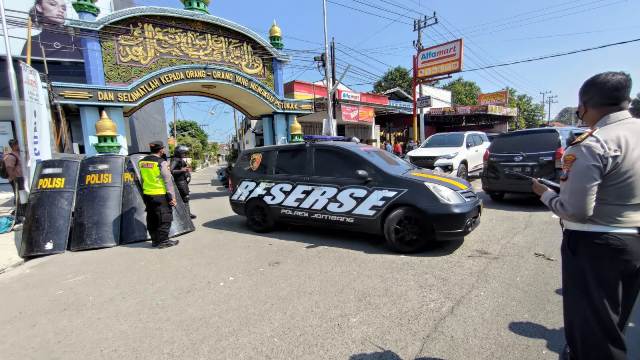 320 Simpatisan Shiddiqiyyah Diamankan, Ada Dari Luar Pulau