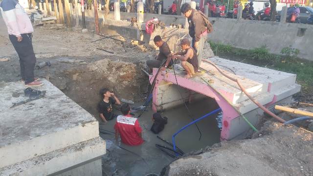 Saluran Dibangun, Warga Babatan Berharap Tidak Banjir Lagi