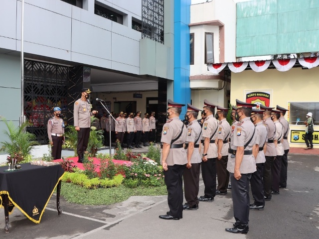 11 Pama Polres Tulungagung Ikuti Sertijab