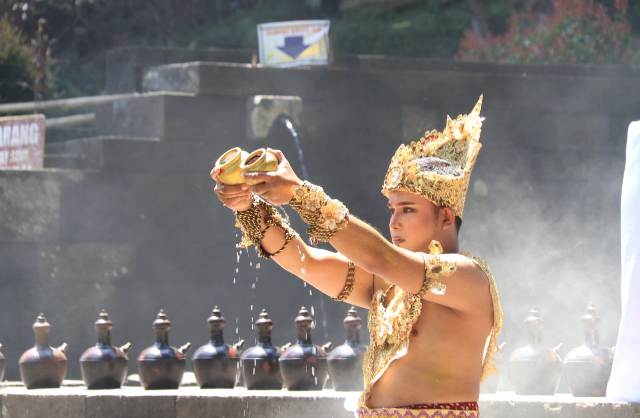 Ruwat Agung Patirtan Jolotundo, Jaga Tradisi Adat Istiadat dan Budaya Mojokerto