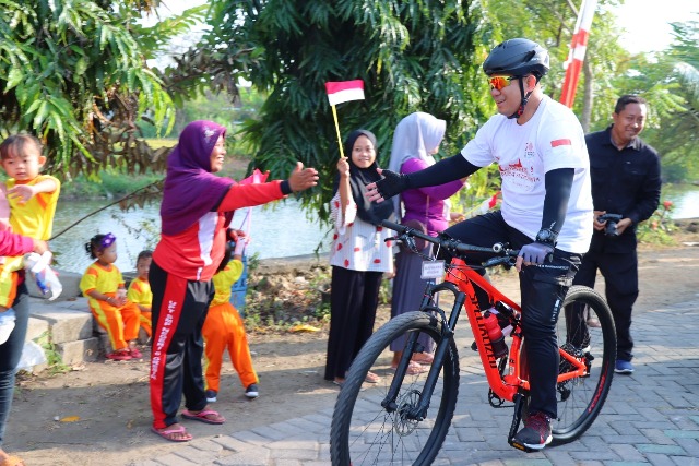 Kapolres Gresik Gowes Bareng Forkopimda Sambut Hari Kemerdekaan