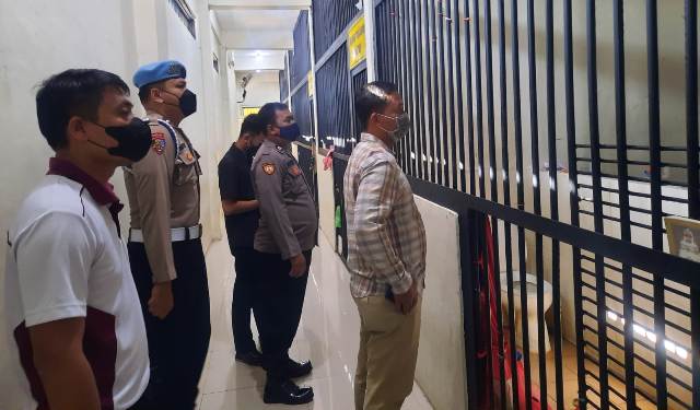 Polres Gresik Pastikan Penjagaan Ruang Tahanan Berjalan Baik