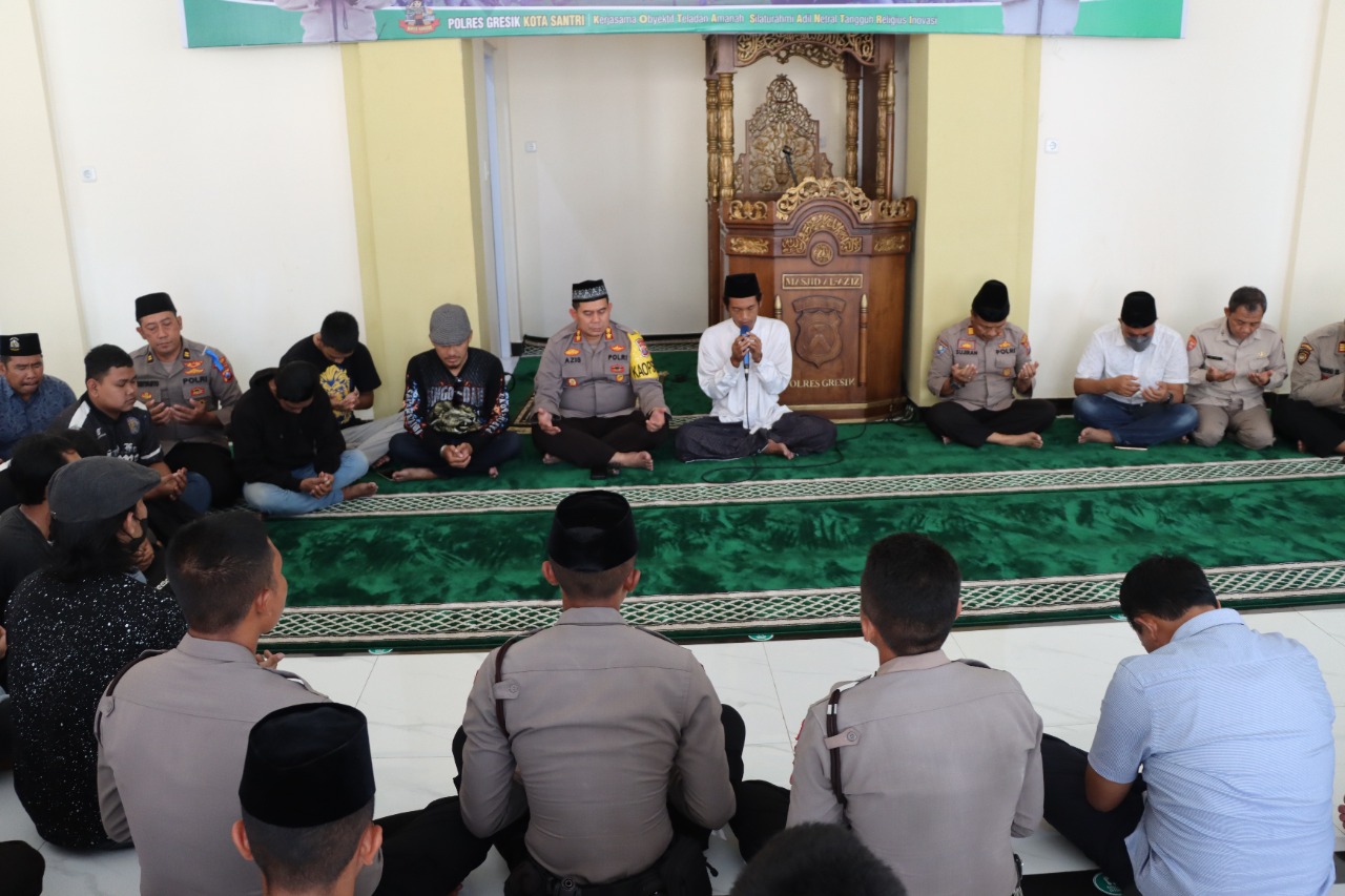 Untaian Doa Keluarga Besar Polres Gresik untuk Korban Tragedi Kanjuruhan