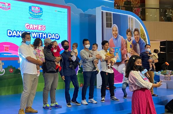 Baby Happy Hadir di Surabaya, Ajak Ayah Berperan Tumbuh Kembang Anak