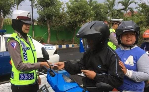 Sasar Pengendara, Satlantas Polres Malang Sosialisasikan ETLE