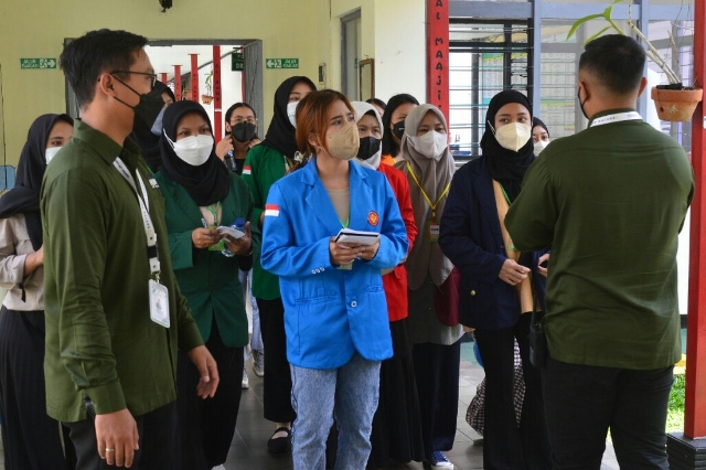 Mahasiswa Unitri Study Tour ke Penjara Kelas IIA Malang