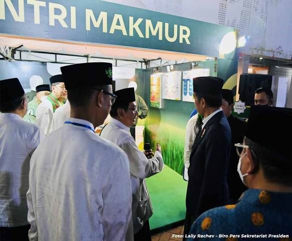 Perluas Program Makmur Petrokimia, Presiden Jokowi Resmikan Santri Makmur 