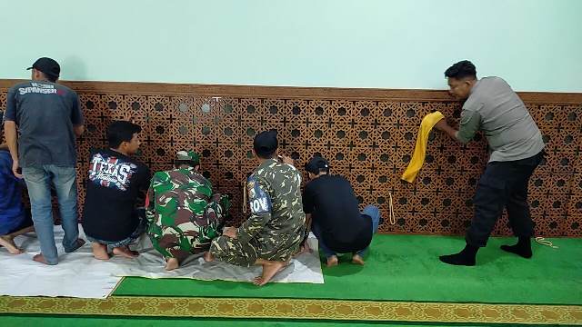 Jelang Ramadan, Polri dan TNI Singosari Lakukan Bakti Religi