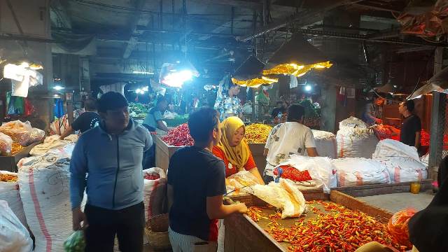 Tekan Inflasi Bahan Pokok, Wali Kota Eri Cahyadi Siapkan Bazar Ramadan