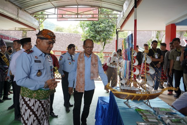 Kakanwil Kemenkumham Jatim Ajak Masyarakat Beli Produk Narapidana