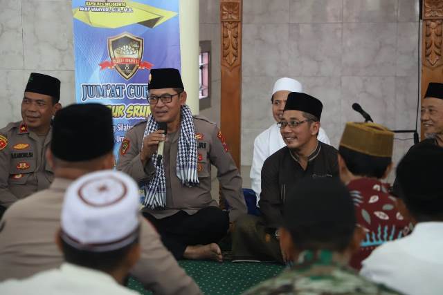 Polres Mojokerto Dengarkan Curhatan Jemaah Masjid Al Falah Mojosari 