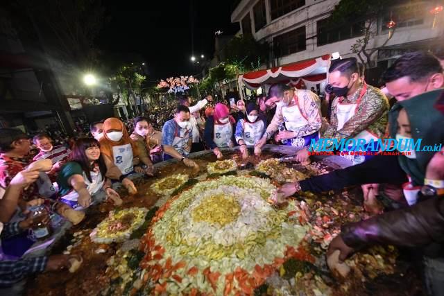 Festival Rujak Uleg Masuk 110 Karisma Event Nusantara Kemenparekraf RI