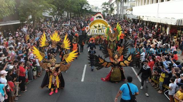 Pemkot Pasang Barikade Sepanjang Rute Parade Surabaya Vaganza