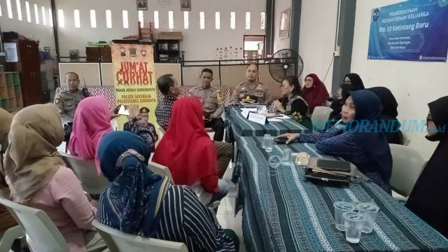 Jumat Curhat Polsek Gayungan, Warga Minta Kiat Cegah Kenakalan Remaja