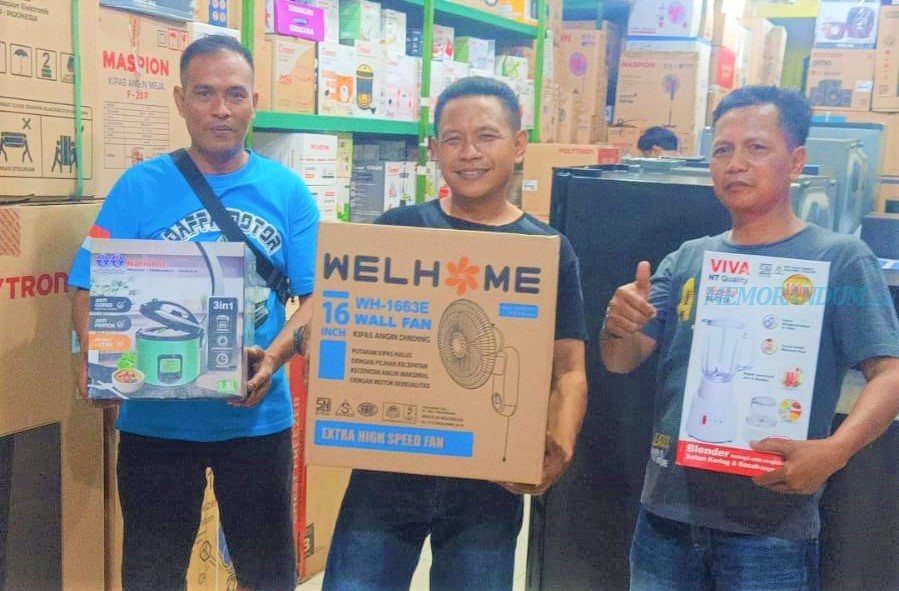 Kombi Sumbang Door Prize Jalan Sehat HUT Ke-78 RI Bringkang