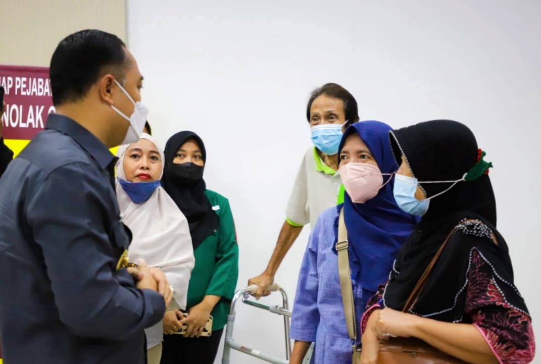 Usai Ngamuk di RSUD dr Soewandhie, Wali Kota Surabaya Minta Pelayanan Kesehatan Berubah Total