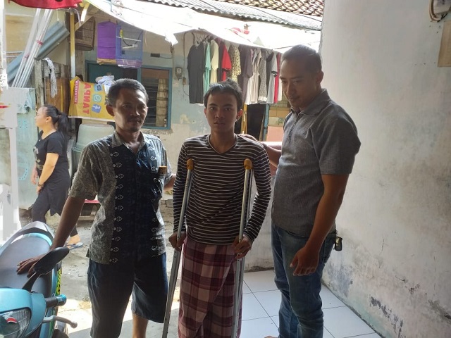 Senggolan, 2 Remaja Dikeroyok Pengunjung Kafe