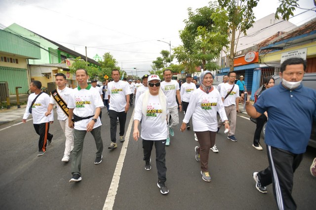 Meriahkan Hari RPL Desa, Kemendes PDTT dan Pemkab Bojonegoro Gelar Fun Walk