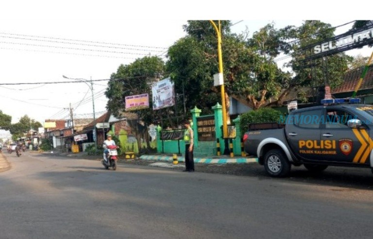 Anggota Polres Tulungagung Rutin Laksanakan Pos Pagi