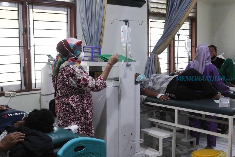 Dari 71 Korban Keracunan Massal, Dinkes Pastikan Sisa 19 Pasien yang Rawat Inap