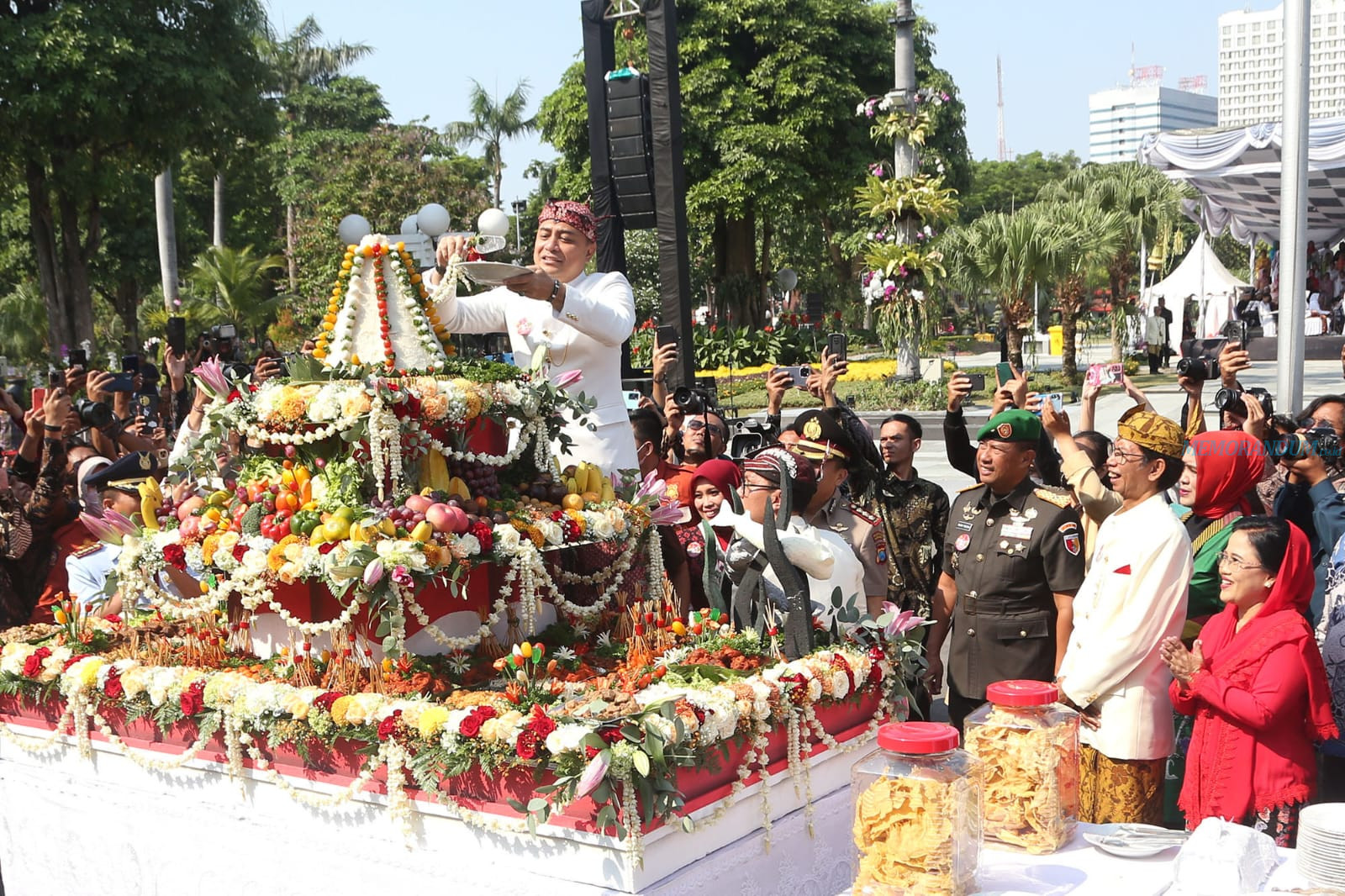 HJKS Ke-730, Wali Kota Eri Cahyadi Gaungkan Surabaya Hebat