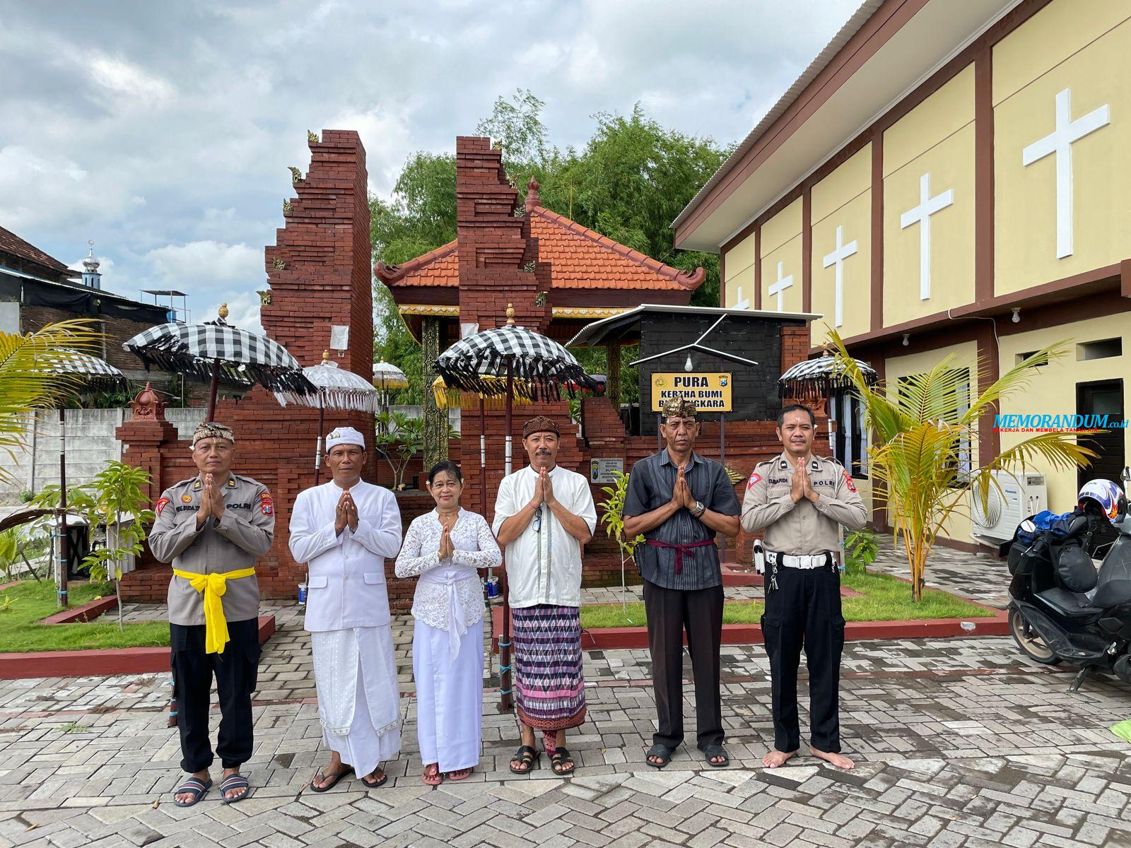 Ibadah Suci Bulan Purnama Pura Kertha Bumi Bhayangkara