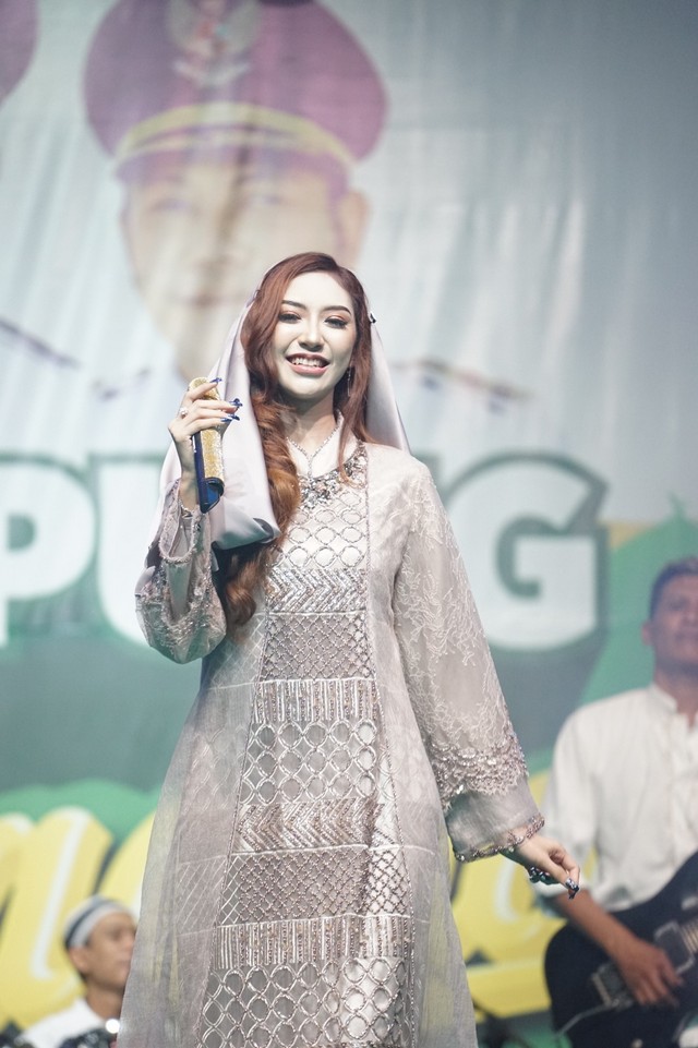Icha Christy The New Rising Star Dangdut Indonesia
