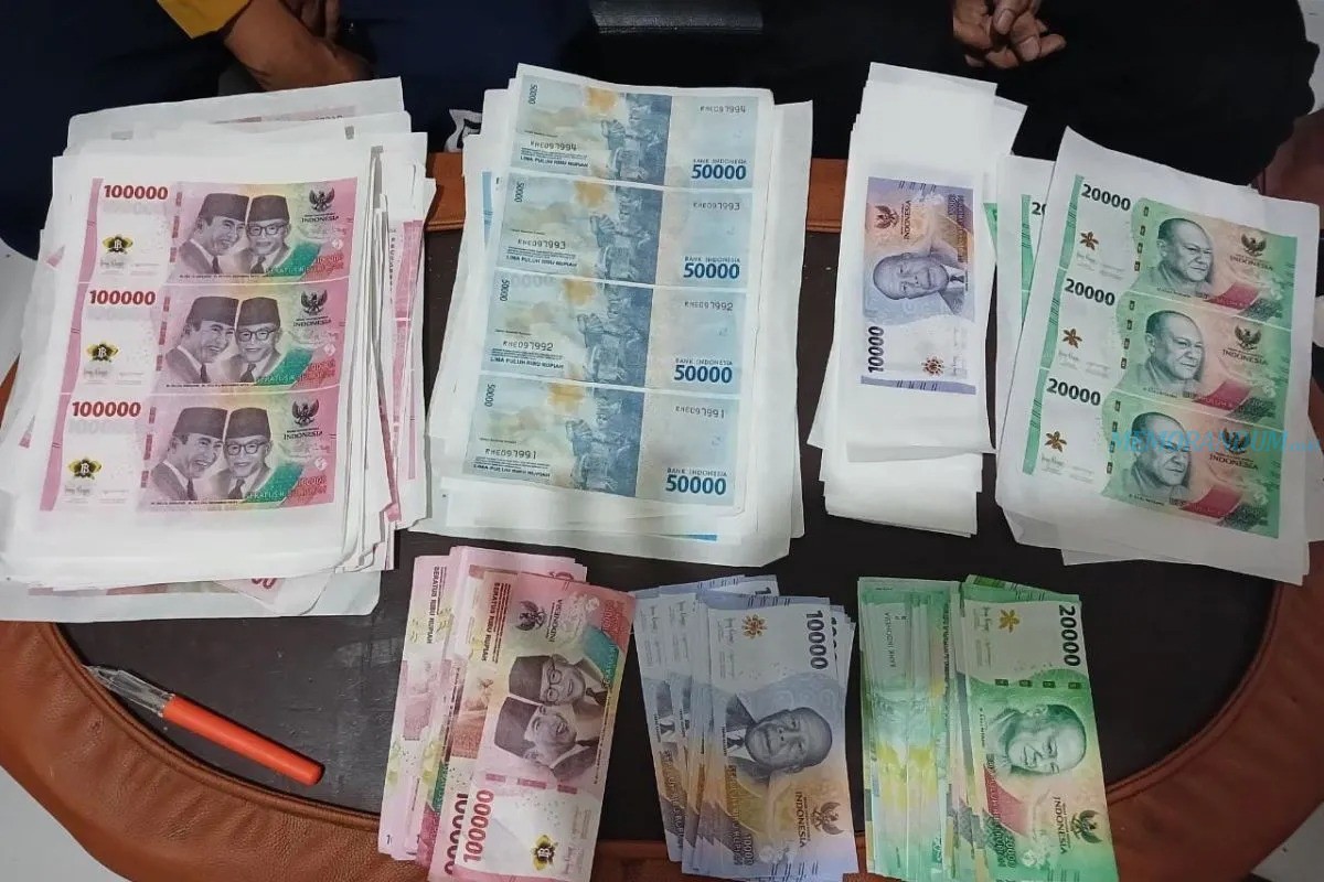 Polisi Amankan Dua Pelaku Pembuat Uang Palsu di Garut