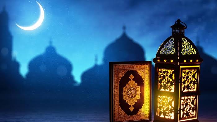 Doa Malam Lailatur Qodar Dilengkapi Arab, Latin dan Artinya