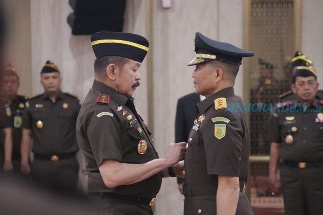 Jaksa Agung Lantik Mayjend TNI Wahyoedho Indrajit Sebagai Jampidmil