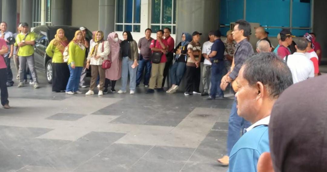 Ratusan Kades Kediri ke Jakarta, Ikut Aksi Damai di Gedung DPR